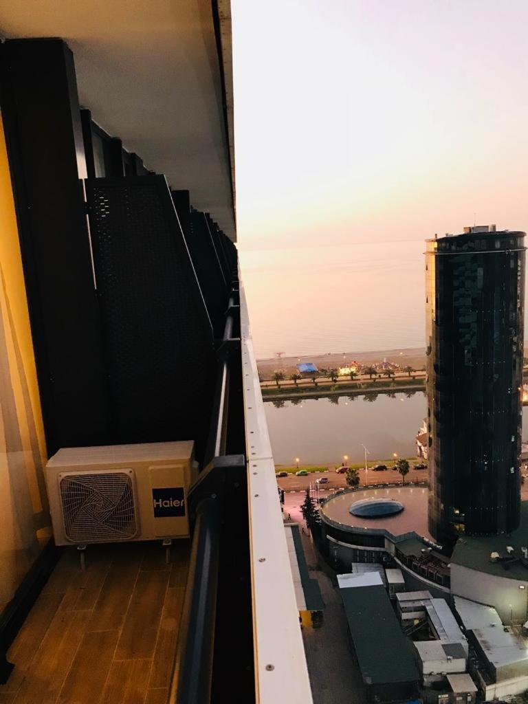 Аппартаменты В Батуми С Видом На Море В Orbi City Batumi Quarto foto